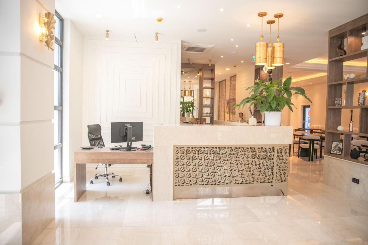Cosmopolita Boutique Hotel Temešvár Exteriér fotografie